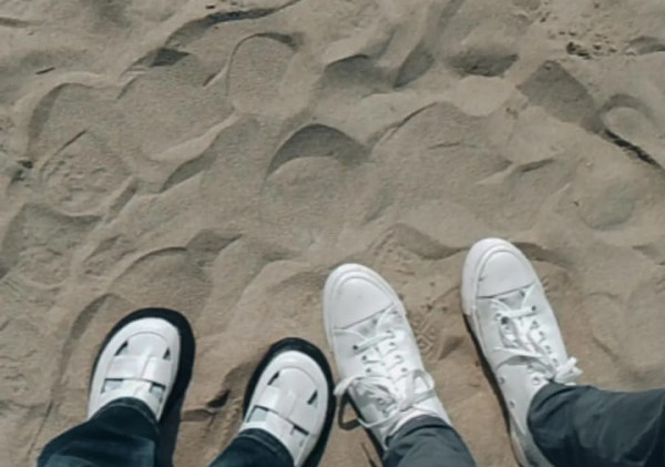 Definisi Puisi Menurut Beberapa Ahli Beserta Contohnya