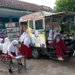 Berdamailah dengan Buku: Kisah Perjuangan Meningkatkan Minat Baca Masyarakat di Sudut Yogyakarta