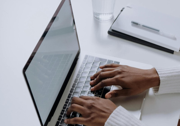 Turbocharge Your Laptop: Trik Jitu Hapus Cache, Tingkatkan Performa!