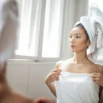 10 Faktor yang Membuat Wajah Anda Terlihat Lebih Tua dan Cara Mengatasinya