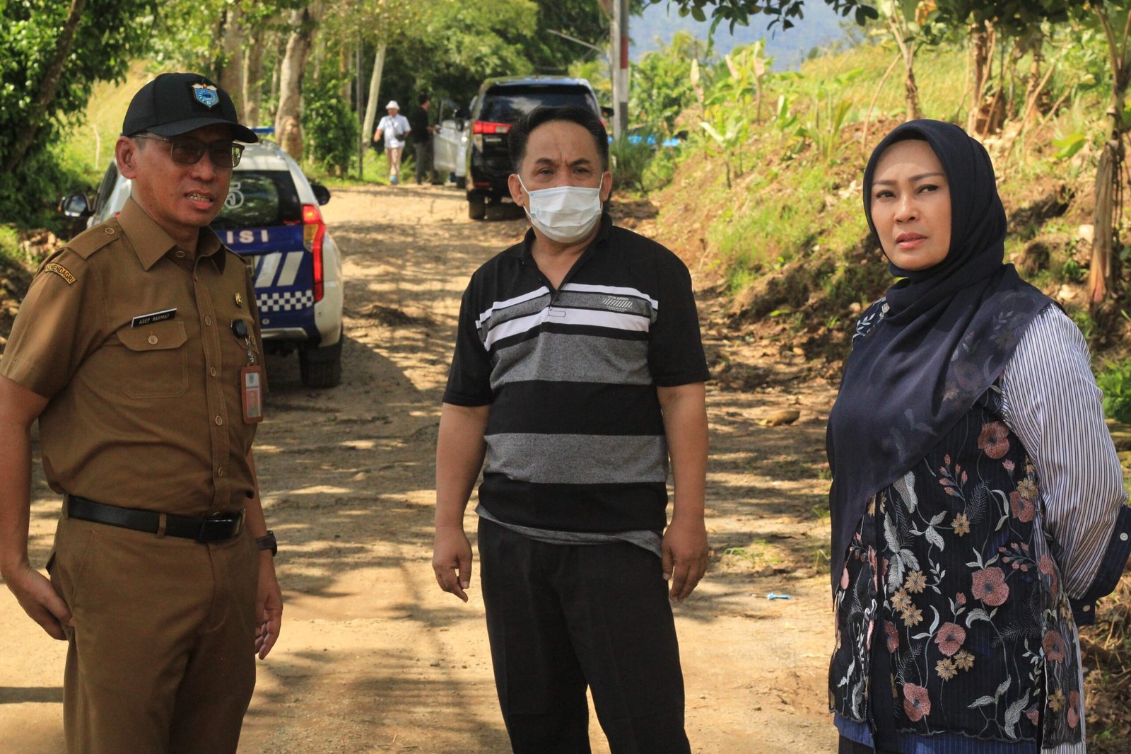 Dongkrak Perekonomian, Dinas PUPR Kabupaten Pandeglang Bangun Dua Ruas Jalan
