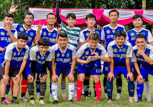 Turnamen Sepak Bola Karang Taruna Tunas Mekar Desa Sukajadi, Persatukan Bangsa Melalui Pancasila dan Olahraga