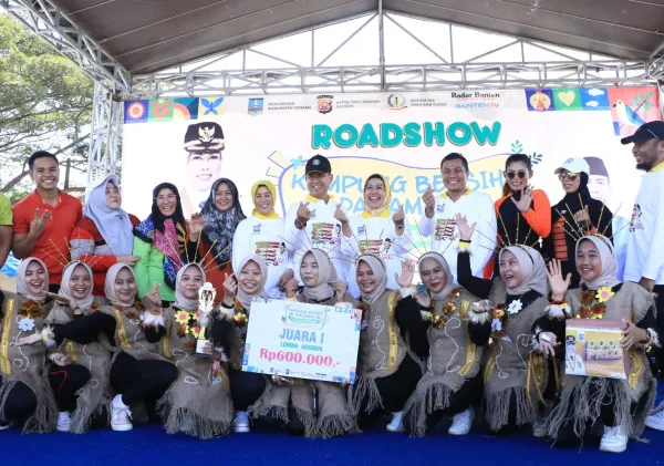 Bupati Serang Dorong Aktivitas Gotong Royong Melalui Lomba Kampung Bersih dan Aman