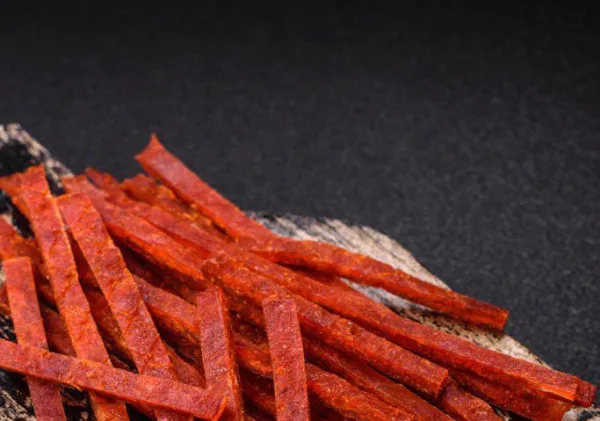 Analisis Keamanan Pangan pada Kasus Keracunan Jajanan Latiao Terkontaminasi Bacillus cereus di Tahun 2025