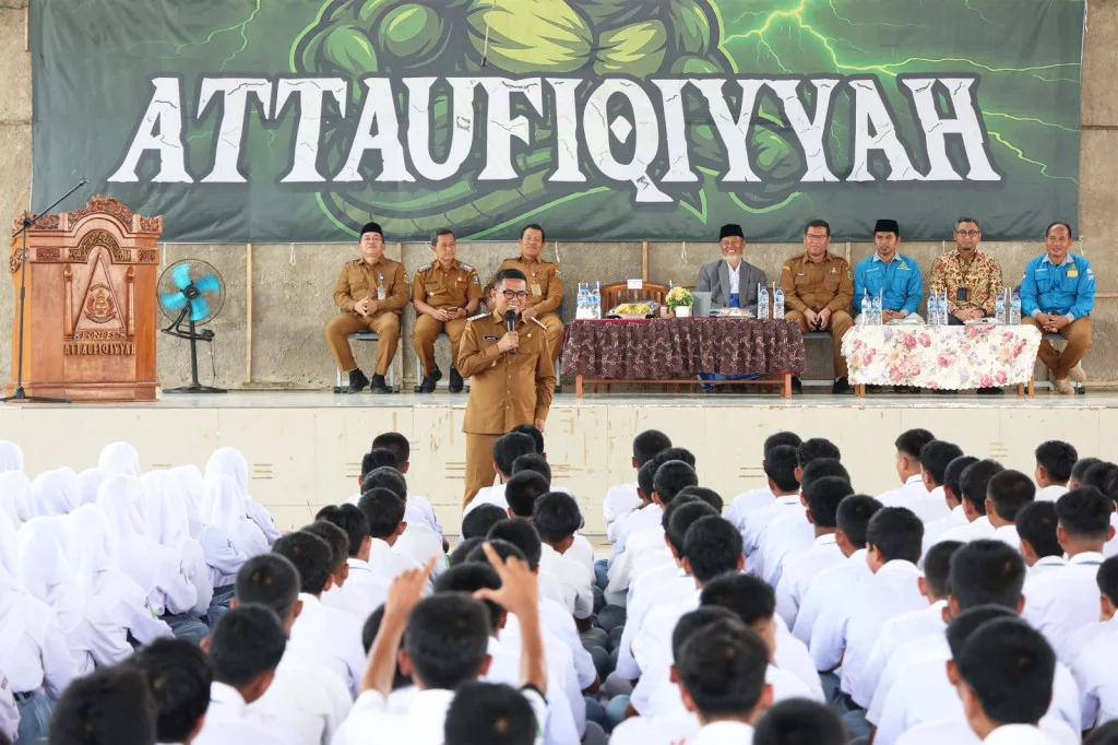Tinjau Program Sekolah Gratis, Gubernur Banten Pastikan SMK Swasta Bebas Pungutan
