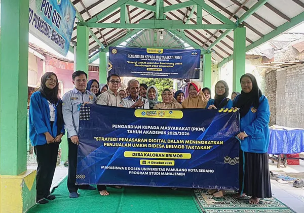 Memberdayakan dan Mempelajari Strategi Pemasaran Digital dalam Meningkatkan Penjualan UMKM di Desa Kaloran Brimob