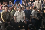 Presiden Prabowo Rayakan Tahun Baru 2026, Nobar Bersama Warga Korban Banjir di Batang Toru