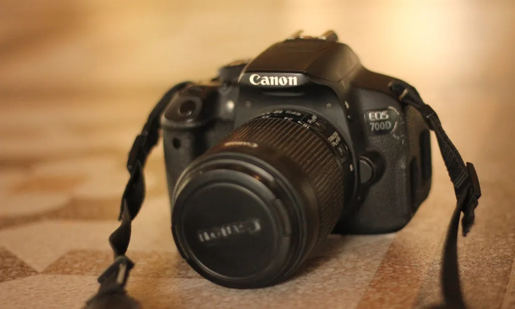 5 Kamera Fotografi untuk Pemula yang Canggih dan Mudah Digunakan