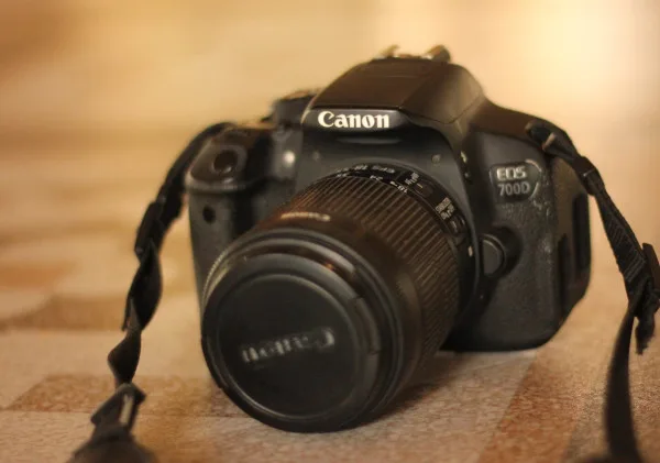 5 Kamera Fotografi untuk Pemula yang Canggih dan Mudah Digunakan