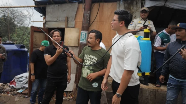 Pemkot Tangsel Gunakan Cairan N Level 1 untuk Atasi Bau Sampah
