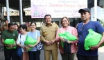 Pemkab Tangerang Salurkan 1.000 Paket Sembako Murah Jelang Natal dan Tahun Baru