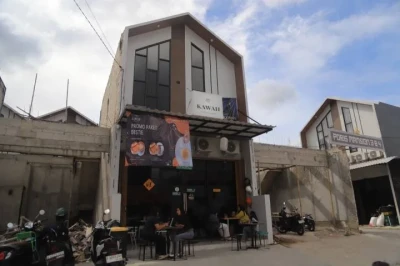 Kawaii Cafe & Eatery, Spot Nongkrong Hemat Baru di Cipondoh