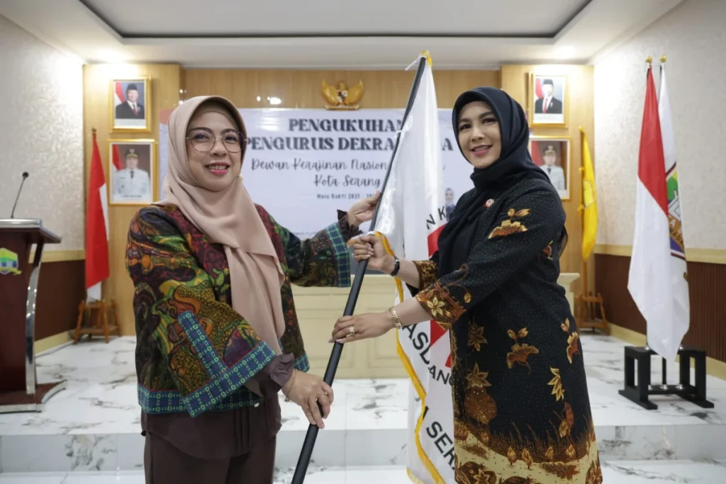 Dekranasda Kota Serang Dikukuhkan, Tinawati: Potensi UMKM Kreatif Harus Didorong