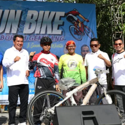 Bupati Tangerang dan Gubernur Banten Buka Fun Bike Kolaborasi Gemilang dan Gowes Desa Wisata