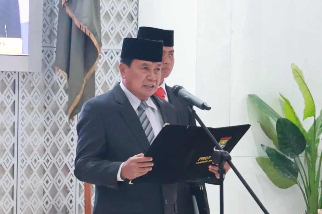 Bupati Tangerang Lantik Dirops Perumda Pasar NKR, Tekankan Kolaborasi dan Sinergi
