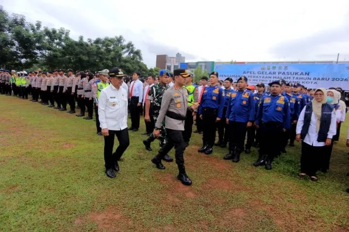 Wali Kota Tangerang Pimpin Apel Gelar Pasukan Pengamanan Malam Tahun Baru 2026