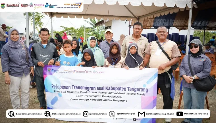 Pemkab Tangerang Lepas 10 Jiwa Warga Transmigrasi ke Sulawesi Selatan