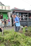 Wakil Wali Kota Serang Pimpin Jumat Bersih, Bersihkan Kali Mati Keroya dari Sampah dan Eceng Gondok