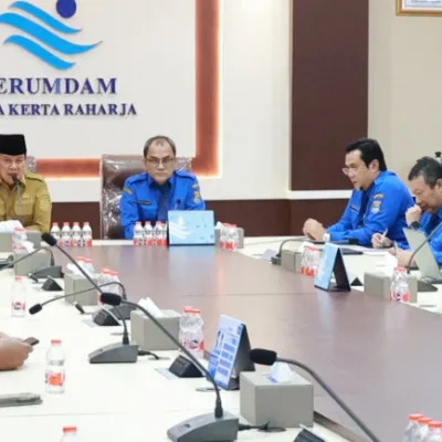 Bupati Tangerang Minta Perumdam TKR Tingkatkan Layanan dan Kinerja