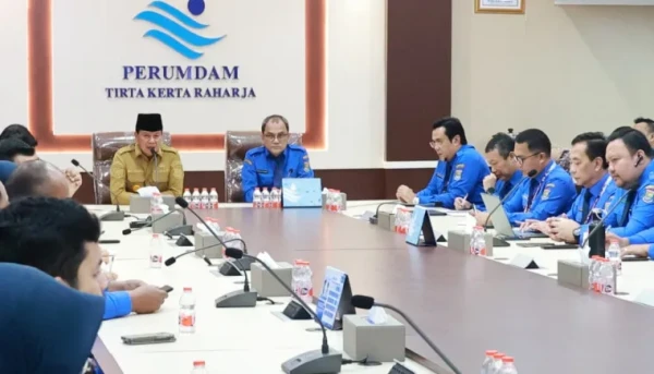 Bupati Tangerang Minta Perumdam TKR Tingkatkan Layanan dan Kinerja