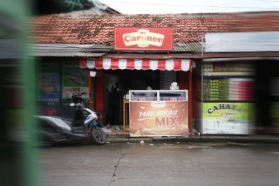 My Caronee, Destinasi Cemilan Pedas Gurih di Kota Tangerang