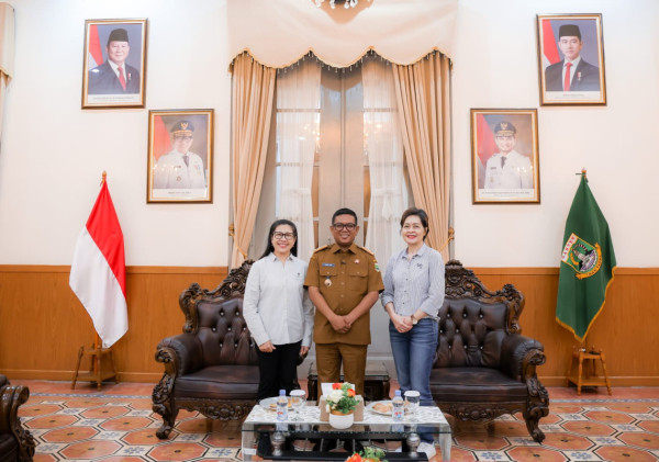 Gubernur Banten Terima Kunjungan Legenda Tenis Meja, Bahas Apresiasi Atlet dan Pembinaan Olahraga