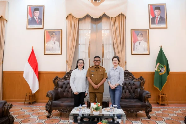 Gubernur Banten Terima Kunjungan Legenda Tenis Meja, Bahas Apresiasi Atlet dan Pembinaan Olahraga
