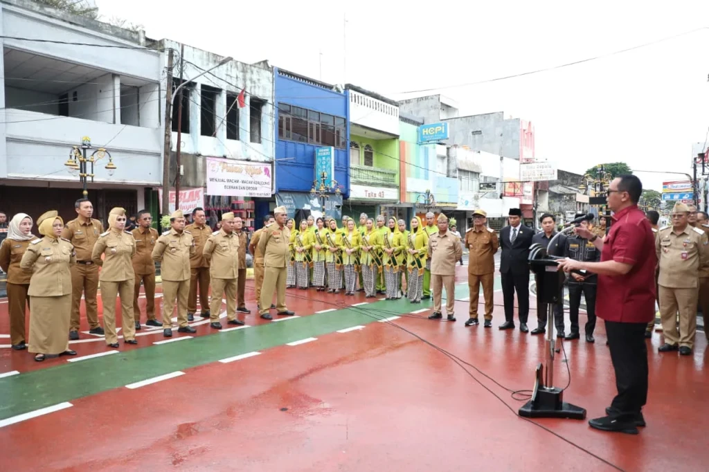 Wali Kota Serang Lantik 11 Pejabat Struktural, Fokus pada Kinerja dan Pelayanan Publik