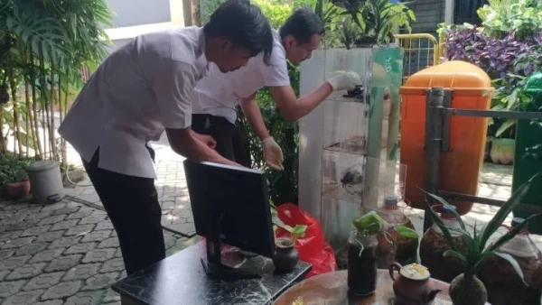 Bank Sampah Darling Tangani Sampah B3 dan Elektronik