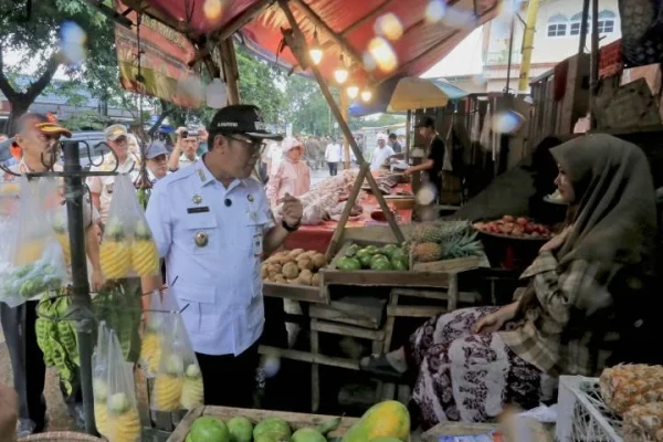Wakil Wali Kota Tangerang Pimpin Penataan Kawasan Sipon, Fokus pada Ketertiban dan Kenyamanan