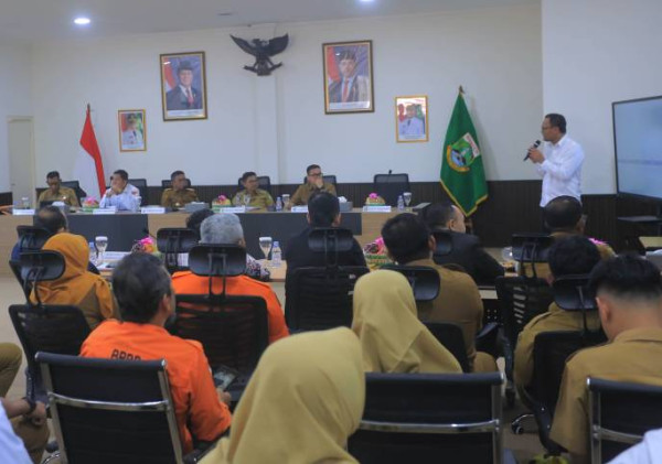 Wali Kota Tangerang Hadiri Rakor Penanganan Banjir Tangerang Raya