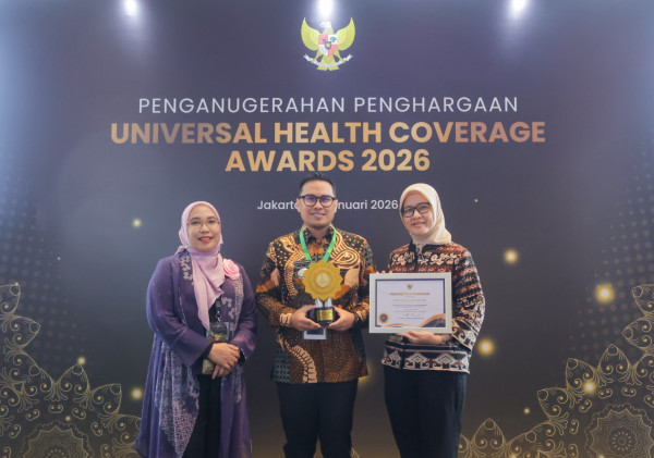 Tangerang Selatan Raih UHC Award Kategori Kota Madya