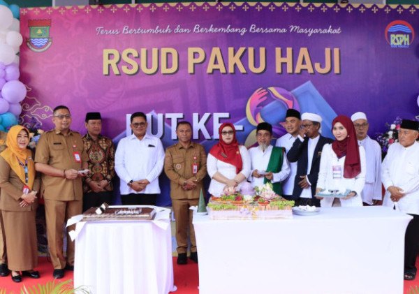 RSUD Pakuhaji Rayakan HUT ke-8 dengan Kegiatan Sosial