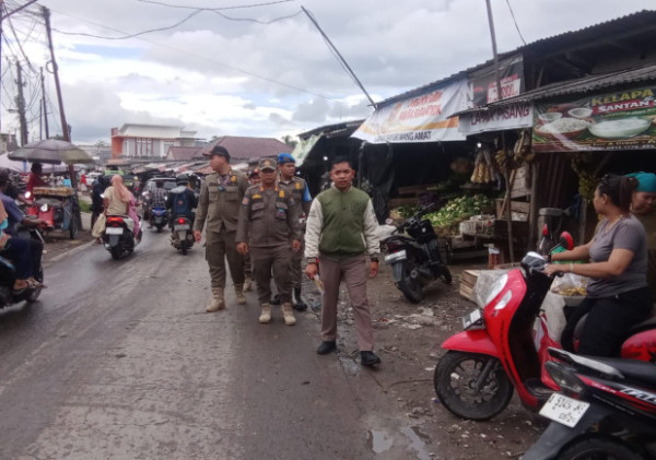 Satpol PP Kabupaten Tangerang Lakukan Pendataan Bangunan di Eks TPPS Pasar Cisoka
