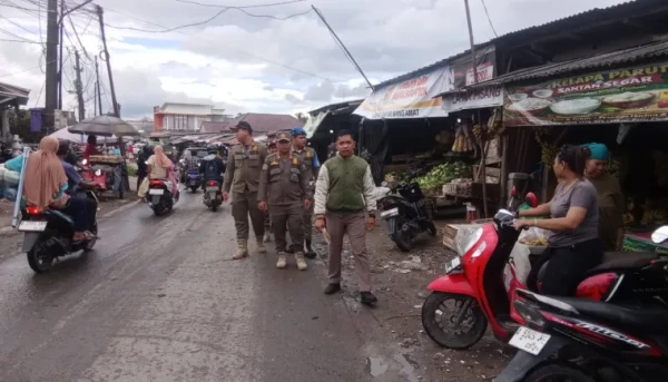 Satpol PP Kabupaten Tangerang Lakukan Pendataan Bangunan di Eks TPPS Pasar Cisoka