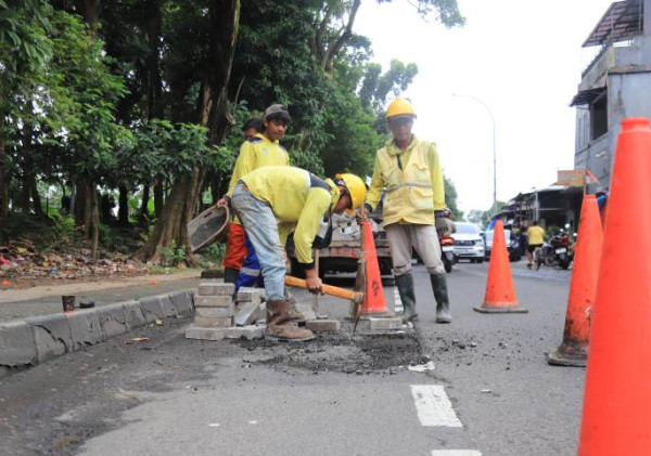 Pemkot Tangerang Percepat Penanganan Jalan Rusak dan Berlubang