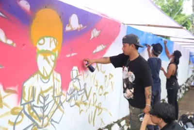 Jalan Deplu Adam Malik Kreo Selatan Berubah Drastis dengan Mural