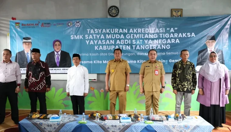 Bupati Tangerang Lakukan Peletakan Batu Pertama Pembangunan Musala di SMK Satya Muda Gemilang