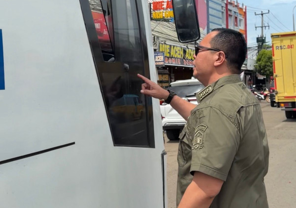 Pemkot Serang Larang Angkutan Umum Berhenti Sembarangan
