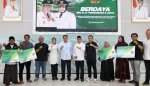 Bupati Tangerang Serahkan Bantuan BPJS Ketenagakerjaan bagi 500 Guru Ngaji