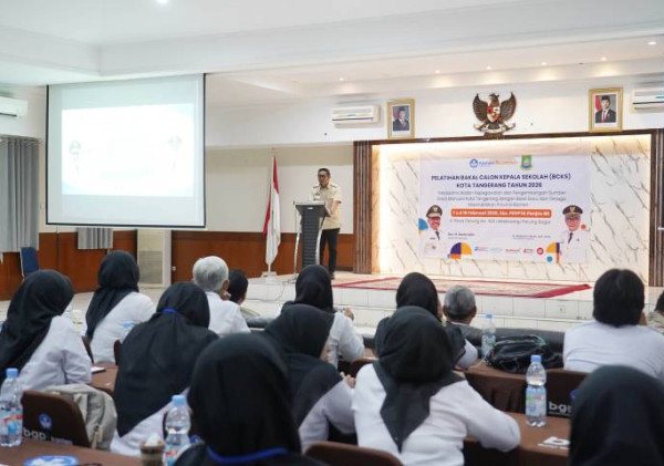 Wali Kota Tangerang Tekankan Peran Strategis Kepala Sekolah dalam Pendidikan