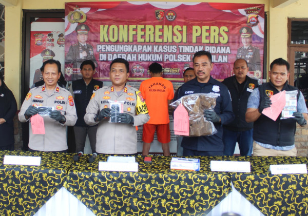 Polsek Kragilan Polres Serang Ungkap Kasus Pencurian Disebuah Waralaba