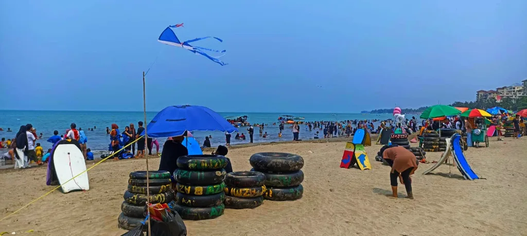 Libur Nataru 2023 Wisatawan Anyer-Cinangka Terus Meningkat