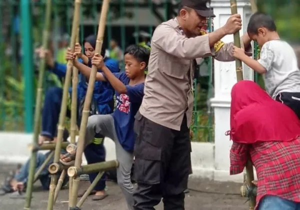 Manfaat Permainan Tradisional Untuk Meningkatkan Kecerdasan Anak