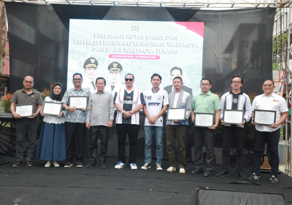 Wali Kota Serang Berikan Penghargaan kepada Perangkat Daerah