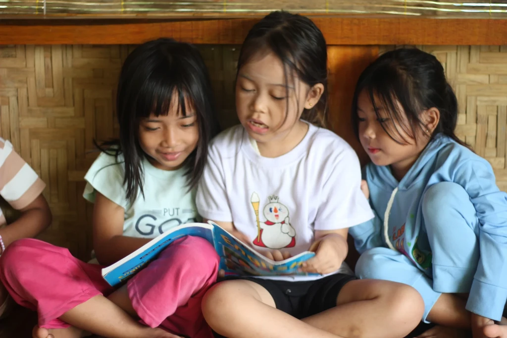 7 Langkah Bangun Kebiasaan Membaca dengan Jadwal yang Efektif