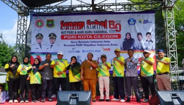 Peringatan Hari Guru Nasional dan HUT ke-80 PGRI di Kota Cilegon
