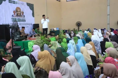 Maulid Akbar Nabi Muhammad SAW di Ciledug Berlangsung Khidmat, Wali Kota Ajak Teladani Akhlak Rasulullah