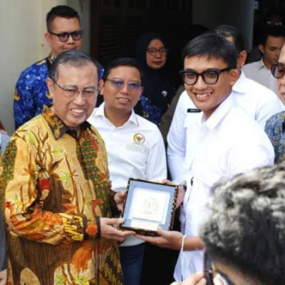 Komisi IX DPR RI Tinjau SPPG Parung Serab Pastikan Program Makan Bergizi Gratis Berjalan Optimal