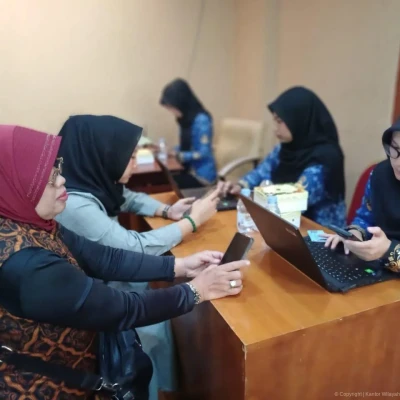 Kanwil Kemenkumham Banten Layani 39 Pemohon Cetak Sertifikat Pendirian Perseroan Perorangan di Kota Tangerang